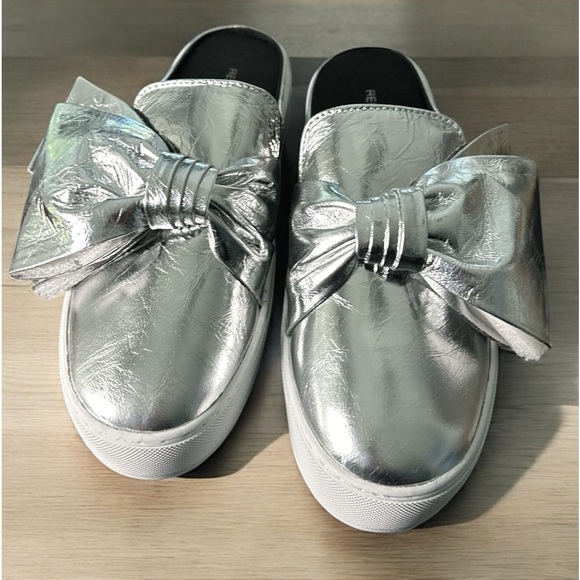 Rebecca Minkoff Neva Mule Sneaker Metallic Silver Leather Platform Size 6 - Picture 3 of 5